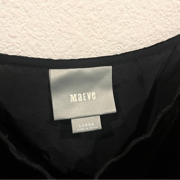 Maeve black velvet size large camisole top cross cut out in front - Picture 3 of 11